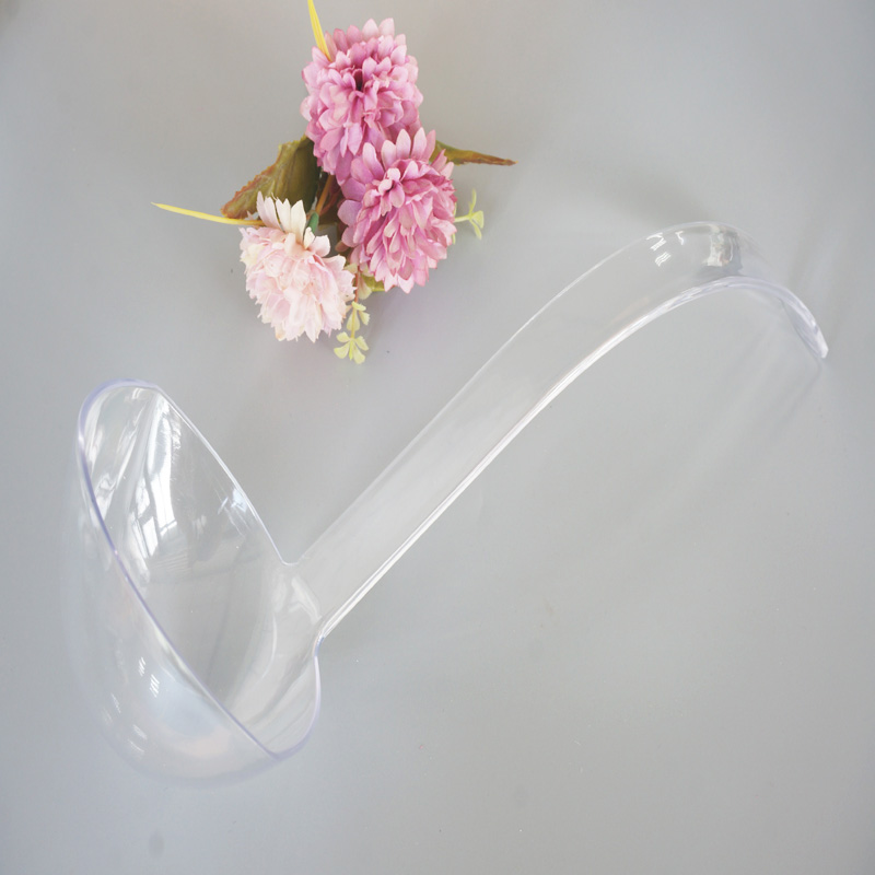 Plastic ladle